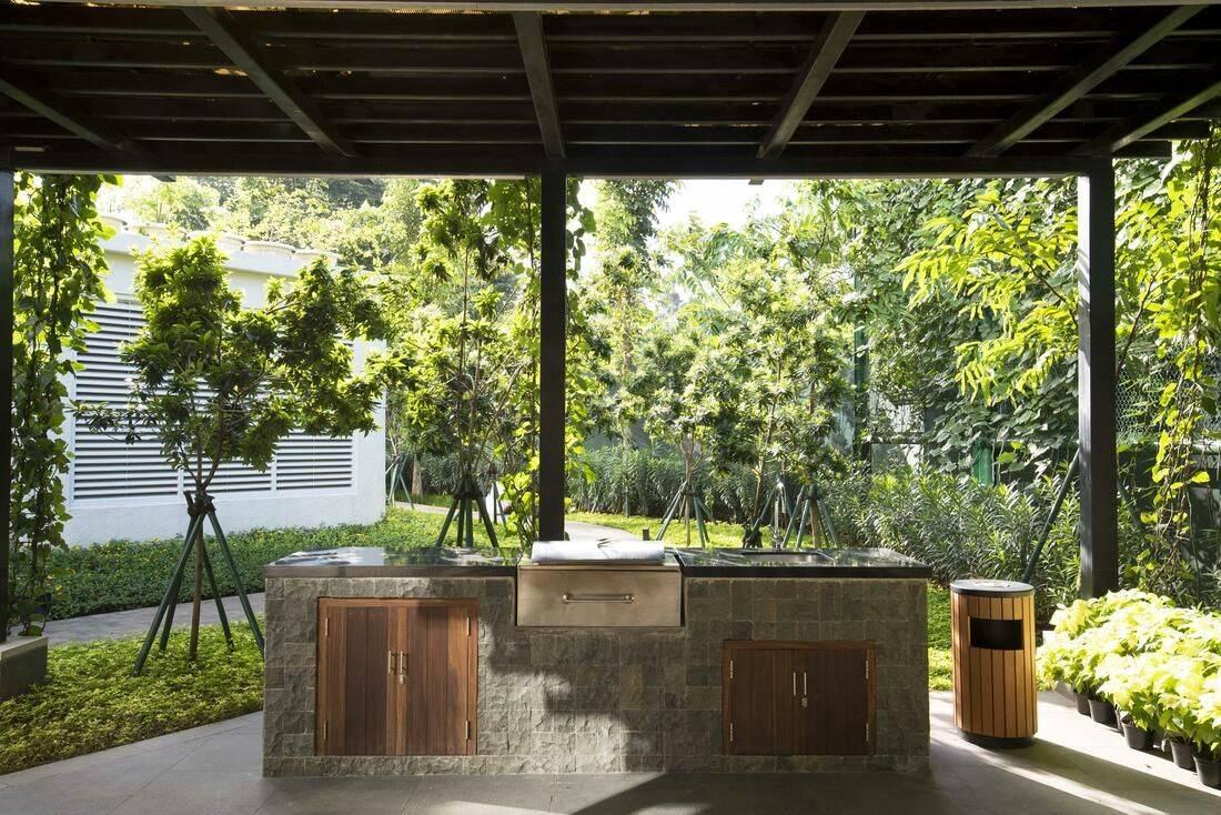 Pakubuwono Spring - BBQ Area