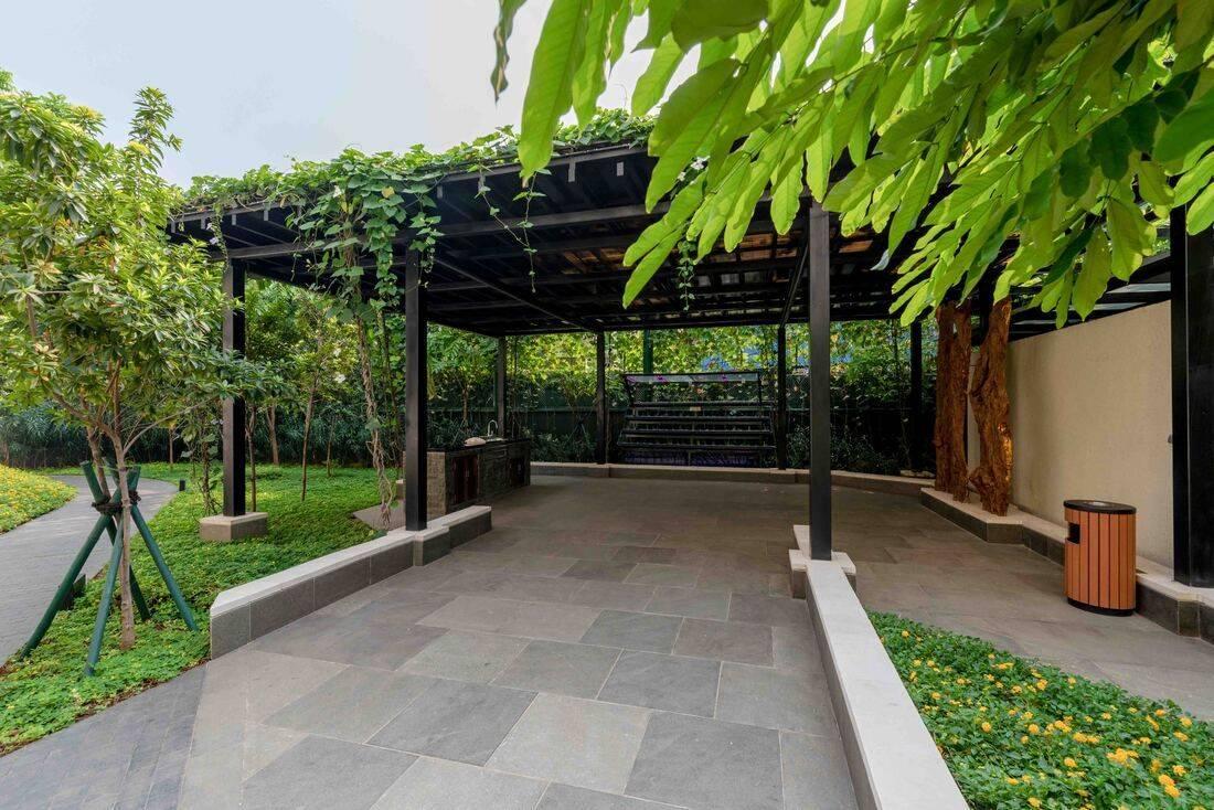 Pakubuwono Spring - BBQ Area 2