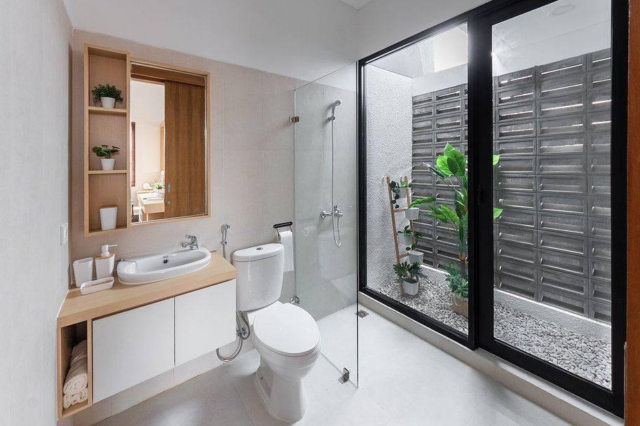 The Passionate House - Bathroom
