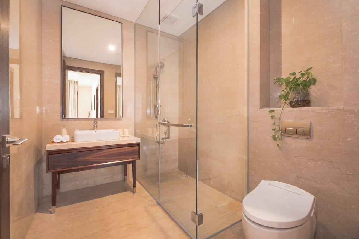 Pakubuwono Spring - bathroom
