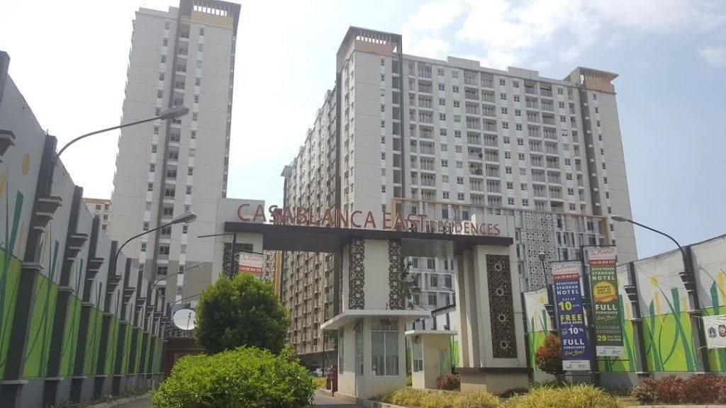 Gerbang utama