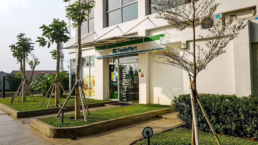 Family Mart