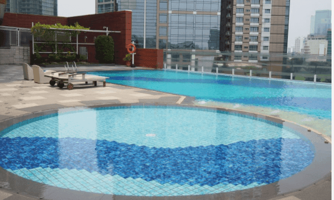 Apartemen Bellagio Mansion fasilitas kolam renang anak