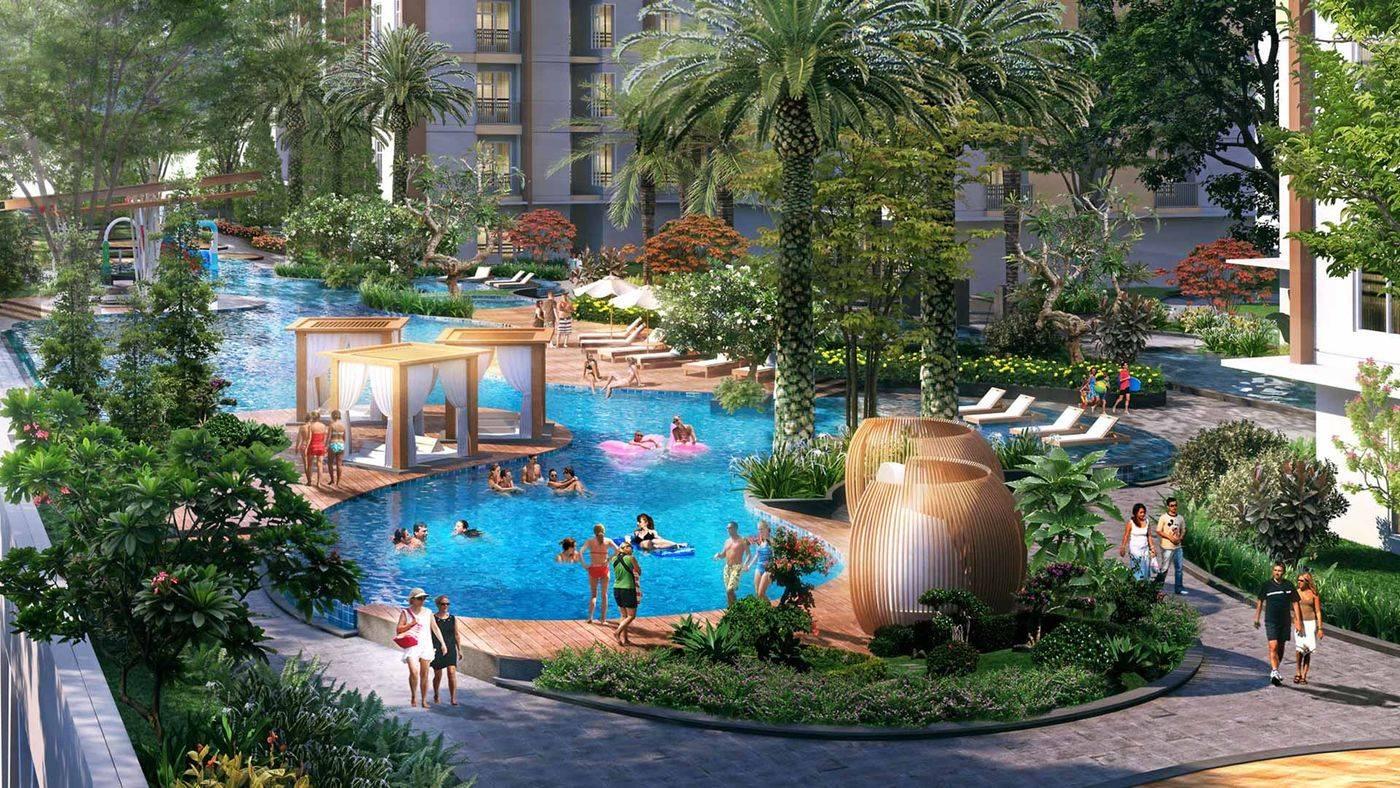 East Cost Mansion Pool