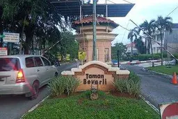 Taman Beverly Lippo Cikarang Taman Beverly Lippo Cikarang
