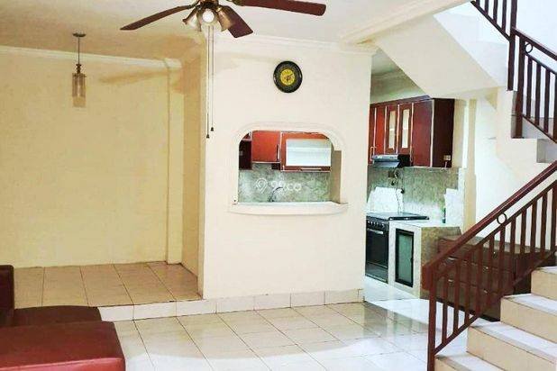 Disewakan Rumah di Bintaro Tangerang Selatan Disewakan Rumah di Bintaro Tangerang Selatan