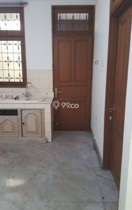 House Menteng Jakpus Type 4br Lt 670 lb 890 Unfurnished House Menteng Jakpus Type 4br Lt 670 lb 890 Unfurnished