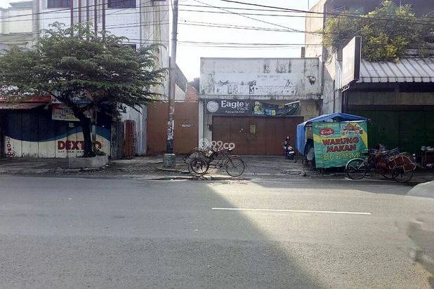 Ruko Tengah Kota Siap Pakai Pasar Kliwon Surakarta Ruko Tengah Kota Siap Pakai Pasar Kliwon Surakarta