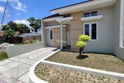 Rumah Cantik Di Depan Kantor Camat Kebonarum Rumah Cantik Di Depan Kantor Camat Kebonarum