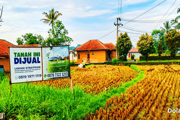Jual Tanah di Cianjur, Luas Tanah 1330m², Dekat Jalan Raya Jual Tanah di Cianjur, Luas Tanah 1330m², Dekat Jalan Raya