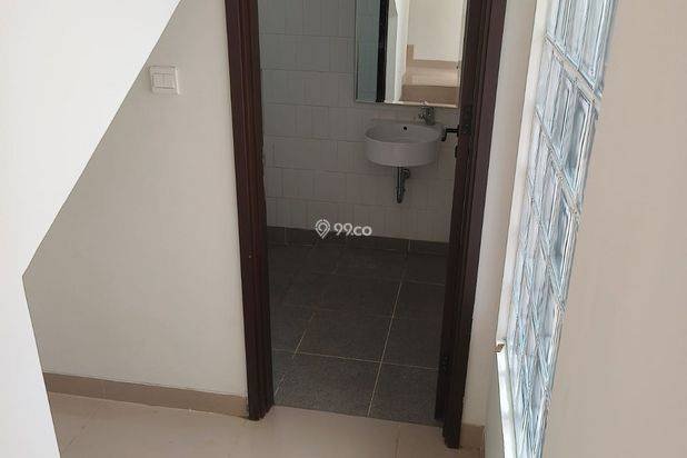 Rumah disewa di cluster Flora, SUMMARECON Rumah disewa di cluster Flora, SUMMARECON