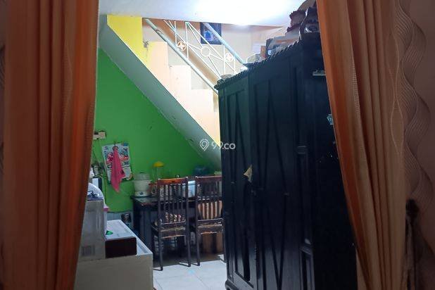 Di jual cepat rumah 2 lantai harga nego sampai deal Di jual cepat rumah 2 lantai harga nego sampai deal