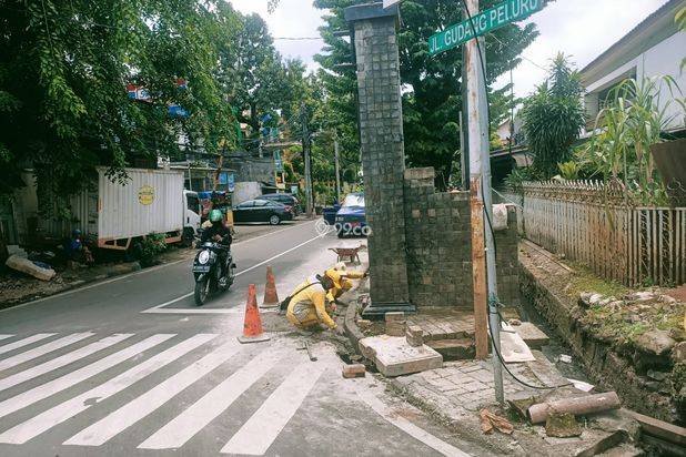 Gudang Peluru Gudang Peluru