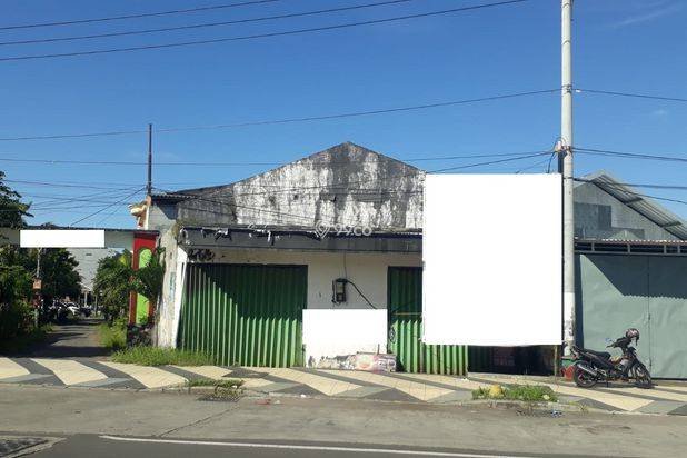 Ruko strategis nol jalan raya sememi Ruko strategis nol jalan raya sememi