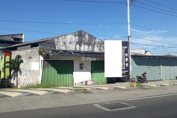 Ruko strategis nol jalan raya sememi Ruko strategis nol jalan raya sememi