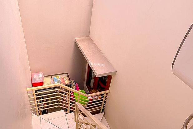 Rumah Baru Dekat Taman Jayawijaya Mojosongo Blembem Cuma 200Juta'an Rumah Baru Dekat Taman Jayawijaya Mojosongo Blembem Cuma 200Juta'an