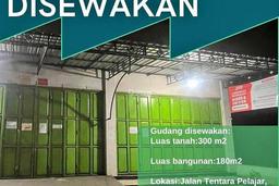 Gudang Lokasi Bagus Pacitan, Pacitan Disewakan, Luas Tanah 300m², Luas Bangunan 180m² Gudang Lokasi Bagus Pacitan, Pacitan Disewakan, Luas Tanah 300m², Luas Bangunan 180m²