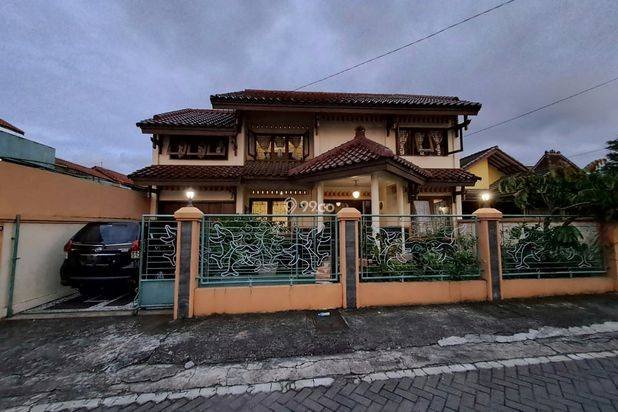 Dijual Rumah 2 Lantai dekat Pakuwon Mall Jogja dan Terminal Condong Catur (Hub: 0818-0263-5-9-7-7xxxx ) Dijual Rumah 2 Lantai dekat Pakuwon Mall Jogja dan Terminal Condong Catur (Hub: 0818-0263-5-9-7-7xxxx )