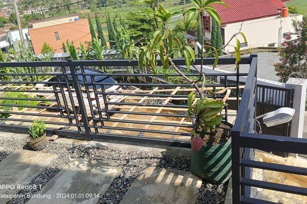 DIJUAL VILLA DI CIWIDEY BANDUNG DIJUAL VILLA DI CIWIDEY BANDUNG