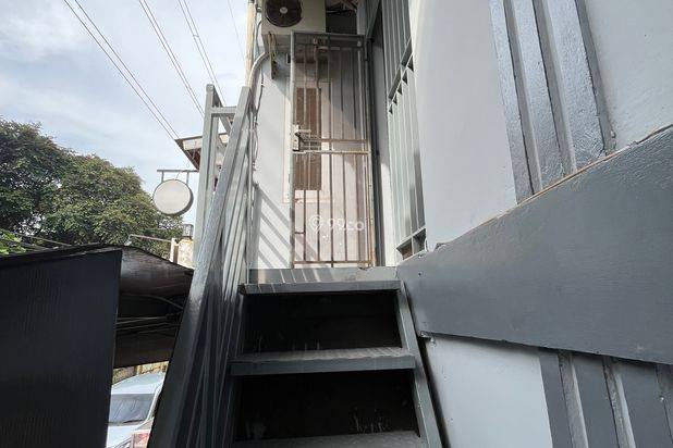 Grey Kost Kukusan Grey Kost Kukusan