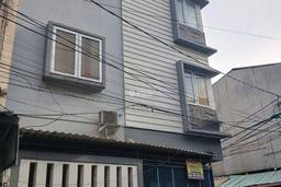 Rumah Hook 3,5 lantai di Tanah Sereal, Jakarta Barat, Cocok untuk Usaha Rumah Hook 3,5 lantai di Tanah Sereal, Jakarta Barat, Cocok untuk Usaha