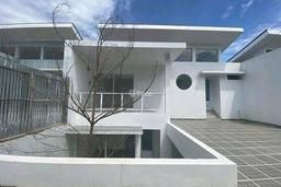 Dijual Rumah Baru 2 Unit Dalam Town House Di Cireunde Tangsel. Dijual Rumah Baru 2 Unit Dalam Town House Di Cireunde Tangsel.