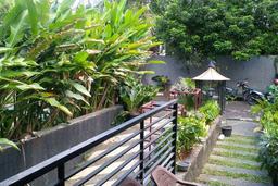 Dijual Harga NJOP Rumah 2 Lt Dalam Town House Di Lebak Bulus Karang Tengah Jaksel. Dijual Harga NJOP Rumah 2 Lt Dalam Town House Di Lebak Bulus Karang Tengah Jaksel.