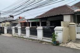 Rumah OLD MONEY 500meter Strategis Siap jadi cluster Rumah OLD MONEY 500meter Strategis Siap jadi cluster