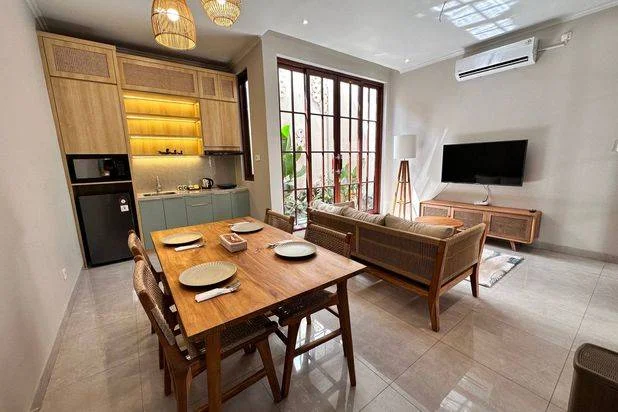 For Lease, The Craziest Furnished Villa with Jacuzzi in Seminyak For Lease, The Craziest Furnished Villa with Jacuzzi in Seminyak