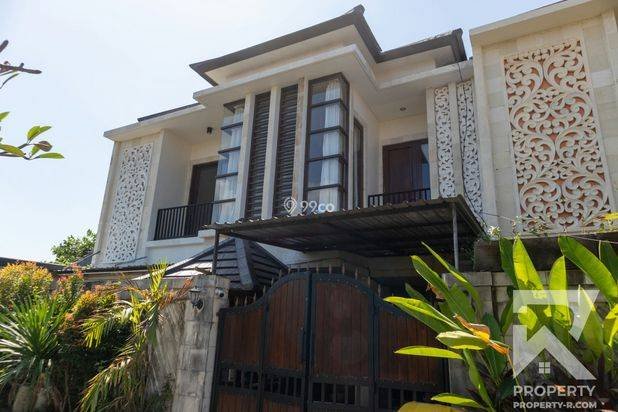 Dijual Freehold Villa 3 BR Dekat Pantai Sanur Bali Dijual Freehold Villa 3 BR Dekat Pantai Sanur Bali