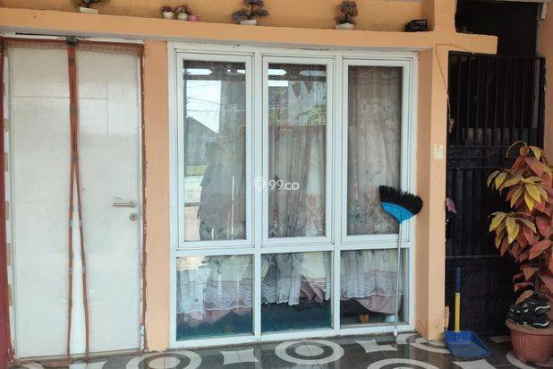 RUMAH 2 LANTAI SIAP HUNI DI GRAND MAHKOTA 1 RUMAH 2 LANTAI SIAP HUNI DI GRAND MAHKOTA 1