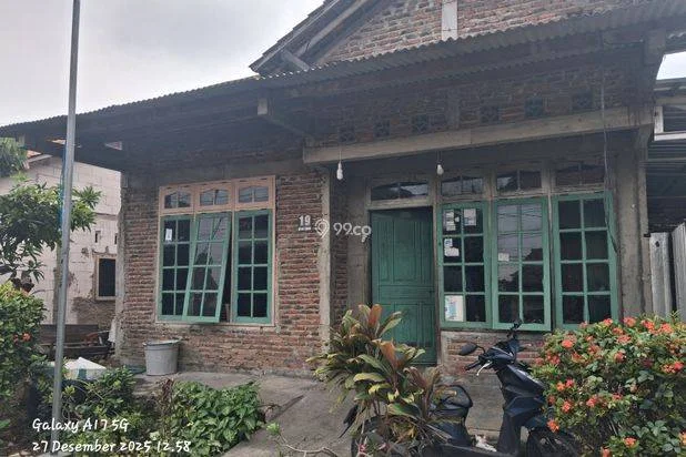 SPECIAL OFFER! Rumah Secondary di Tugu, Semarang, LT 175m² Luas Bangunan 165m² SPECIAL OFFER! Rumah Secondary di Tugu, Semarang, LT 175m² Luas Bangunan 165m²