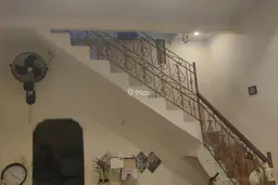 Rumah 4KT 3KM Luas 120m² di Jl. Raya Tengah – Siap Huni, Cocok Untuk Keluarga Disewakan Rumah Siap Huni di Jl. Raya Tengah, Gg. Baing – Kampung Tengah Rumah 4KT 3KM Luas 120m² di Jl. Raya Tengah – Siap Huni, Cocok Untuk Keluarga Disewakan Rumah Siap Huni di Jl. Raya Tengah, Gg. Baing – Kampung Tengah