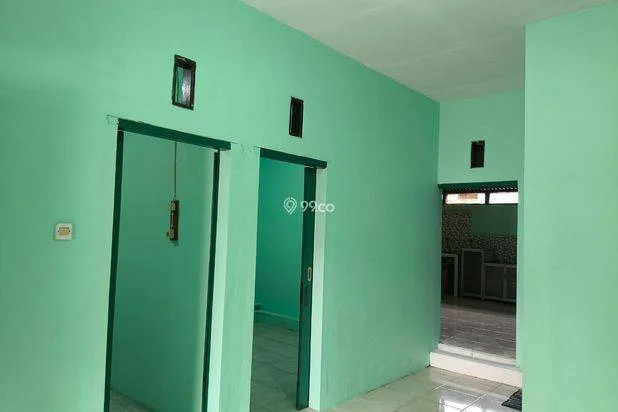 Dikontrakkan Rumah strategis dekat pintu tol, kampus UIII, UI, Gunadarma, 2+1KT, LT 92m, LB 65m² Dikontrakkan Rumah strategis dekat pintu tol, kampus UIII, UI, Gunadarma, 2+1KT, LT 92m, LB 65m²