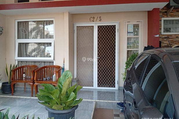 Rumah 2 Lantai Strategis di Tangerang – 3KT/3KM, Security 24 Jam, Semi Furnished, Bebas Banjir! Rumah 2 Lantai Strategis di Tangerang – 3KT/3KM, Security 24 Jam, Semi Furnished, Bebas Banjir!