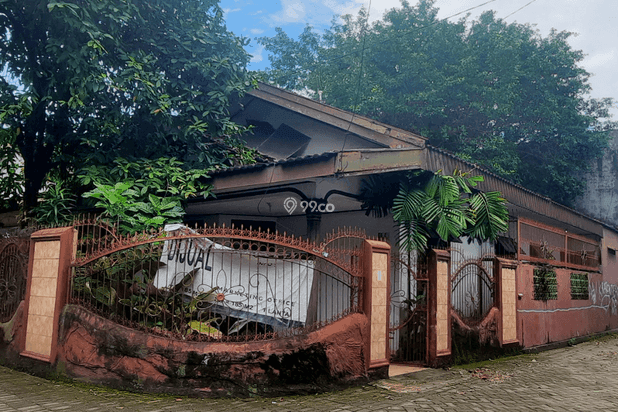 Rumah Jl. Gagak Posisi Hook Rumah Jl. Gagak Posisi Hook