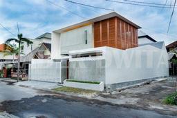 Rumah mewah dewi Madri dekat Drupadi Merdeka Badak Renon Rumah mewah dewi Madri dekat Drupadi Merdeka Badak Renon