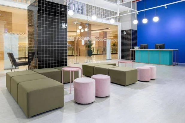 Akses satu harga ke ruang kerja, kantor virtual, dan ruang rapat di Regus Pakuwon Mall Jogja Akses satu harga ke ruang kerja, kantor virtual, dan ruang rapat di Regus Pakuwon Mall Jogja