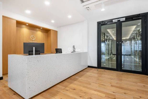 Akses satu harga ke ruang kerja, kantor virtual, dan ruang rapat di Regus Revenue Tower Akses satu harga ke ruang kerja, kantor virtual, dan ruang rapat di Regus Revenue Tower