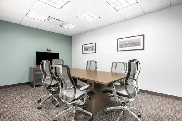 Akses satu harga ke ruang kerja, kantor virtual, dan ruang rapat di Regus Renon Landmark Akses satu harga ke ruang kerja, kantor virtual, dan ruang rapat di Regus Renon LandmarkÂ