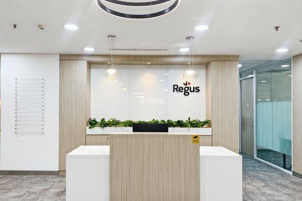 Ruang kerja, layanan, dan dukungan untuk membantu Anda bekerja lebih baik di Regus Sinarmas Land Plaza Tower 1Â Ruang kerja, layanan, dan dukungan untuk membantu Anda bekerja lebih baik di Regus Sinarmas Land Plaza Tower 1Â