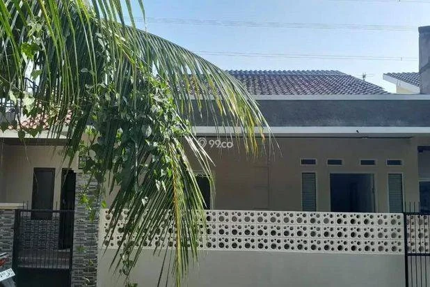 RUMAH BARU RENOV LT 105m² – DALAM KOMPLEK (POJOK & PRIVAT) – DEKAT STASIUN DEPOK LAMA RUMAH BARU RENOV LT 105m² – DALAM KOMPLEK (POJOK & PRIVAT) – DEKAT STASIUN DEPOK LAMA