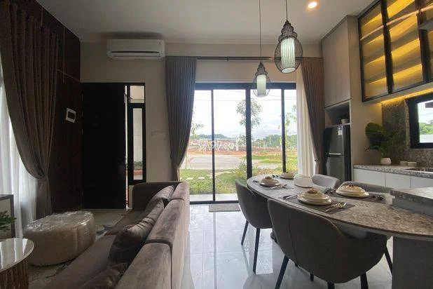 Rumah Mewah Elit 2 Lantai di Balikpapan 5 Kamar Tidur Luas Rumah Mewah Elit 2 Lantai di Balikpapan 5 Kamar Tidur Luas
