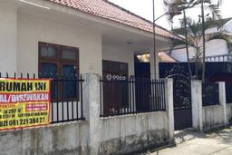 Dijual Rumah Secondary Wisma Kusuma Indah (Tanpa Perantara), Bekasi, LT 315m² Luas Bangunan 200m² Dijual Rumah Secondary Wisma Kusuma Indah (Tanpa Perantara), Bekasi, LT 315m² Luas Bangunan 200m²