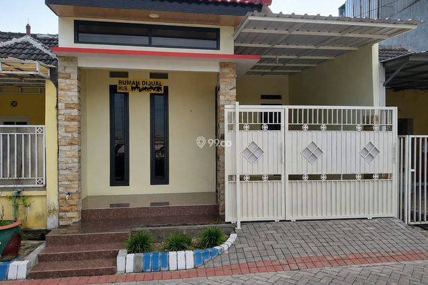 Dijual rumah SHM, tingkat lantai 2, Perum mutiara garden mojokerto Dijual rumah SHM, tingkat lantai 2, Perum mutiara garden mojokerto