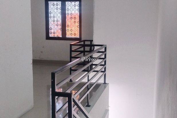 DI Sewakkan Ruko 2 Lantai DI Sewakkan Ruko 2 Lantai