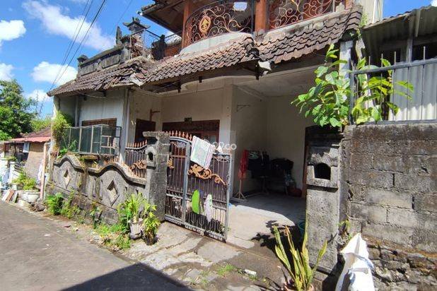 Dikontrakkan Rumah 3 Lantai di Dalung Permai Kuta Utara dekat ke Canggu Dikontrakkan Rumah 3 Lantai di Dalung Permai Kuta Utara dekat ke Canggu