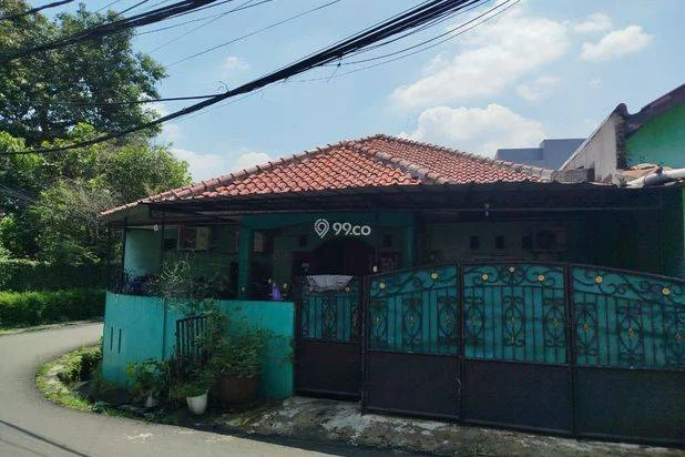 Di Jual Rumah Jl. M. Kahfi 1 Gang Pasir Ciganjur Jagakarsa (Pinggir jalan) Di Jual Rumah Jl. M. Kahfi 1 Gang Pasir Ciganjur Jagakarsa (Pinggir jalan)