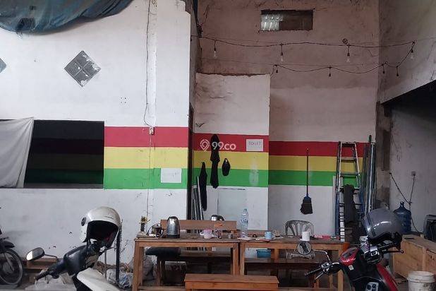 Dijual! Gudang + Kantor Lokasi Strategis dengan Area Bisnis Dijual! Gudang + Kantor Lokasi Strategis dengan Area Bisnis
