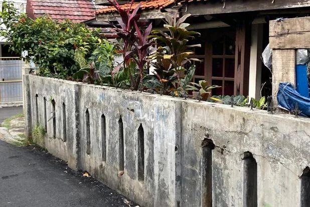 Tanah hoek 90 m² (7,5 m x 12m), di condet, kramat jati, jakarta timur Tanah hoek 90 m² (7,5 m x 12m), di condet, kramat jati, jakarta timur